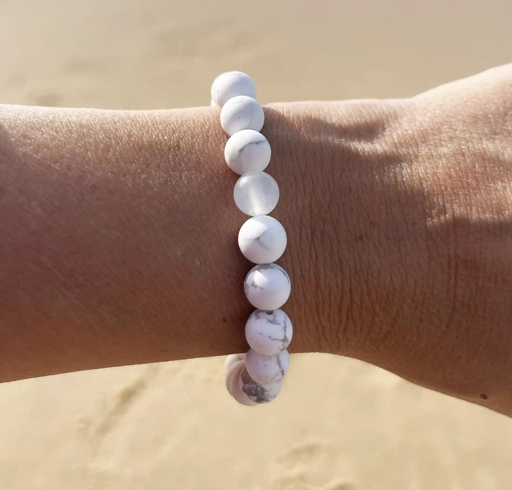 bracelet de perles blanche