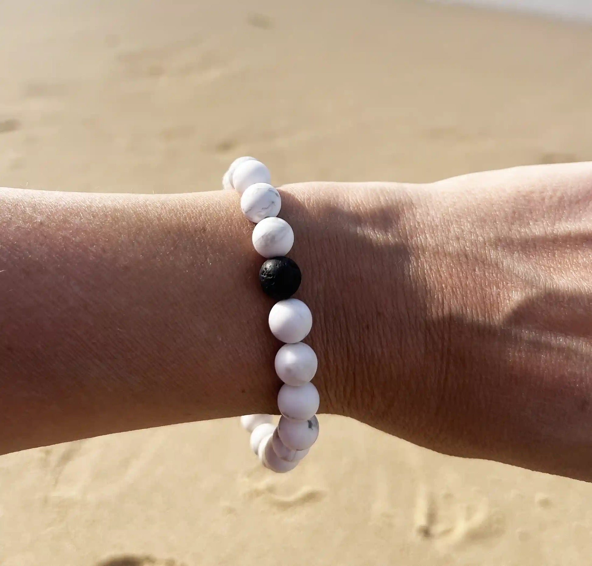 bracelet de perles blanche