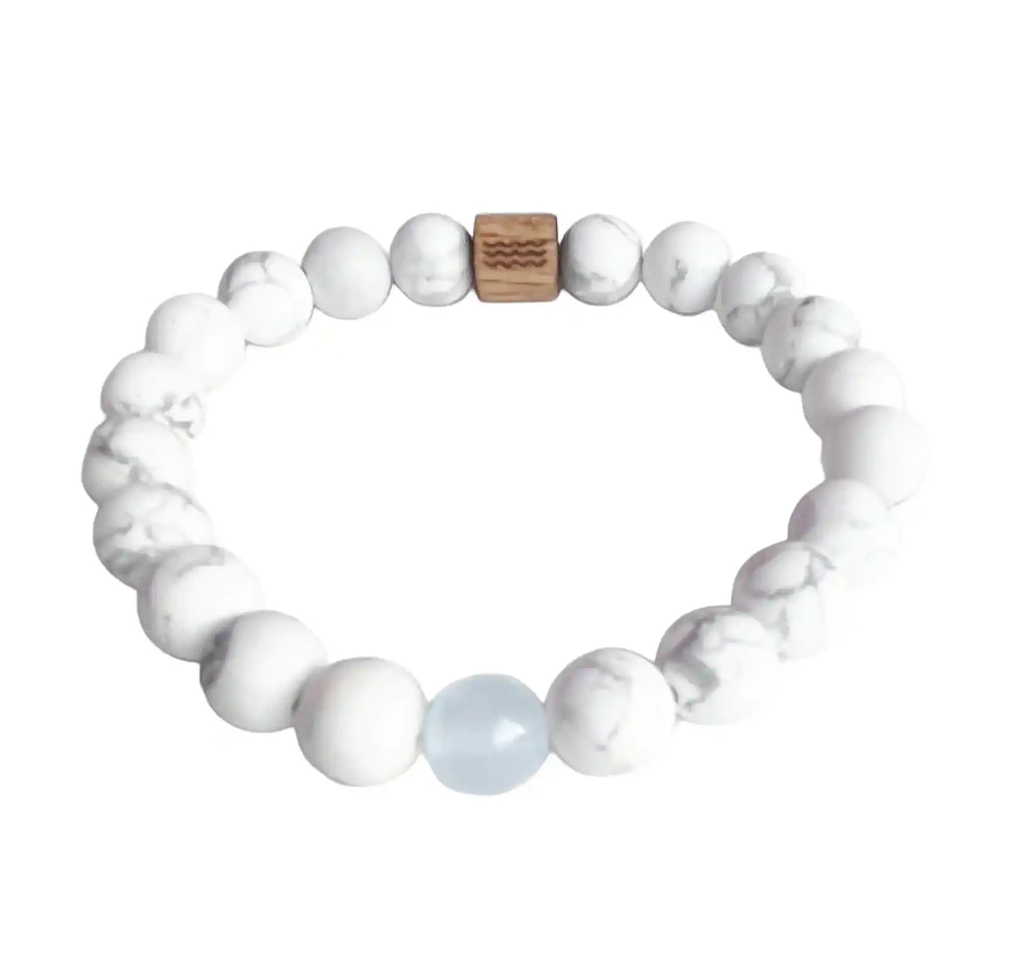 bracelet de perles blanche avec une perle ciel au centre